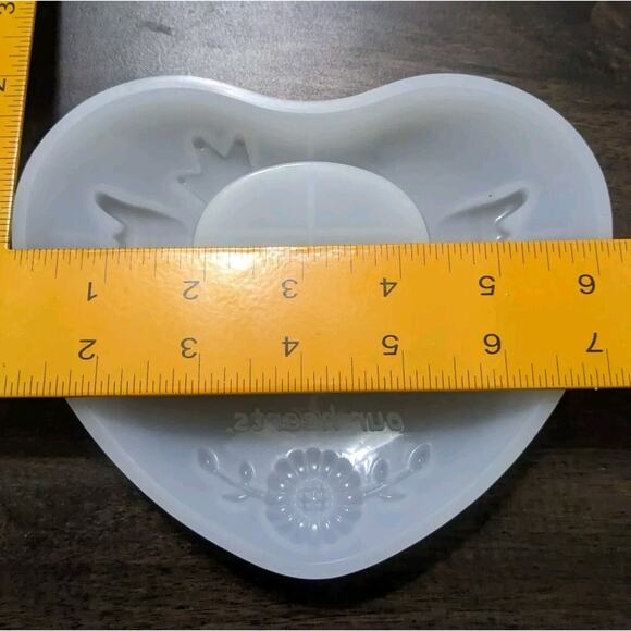 Pet Dog Cat Tomb Photo Frame Silicone Mold Resin Memorial Mold Forever In Heart - Picture 5 of 6